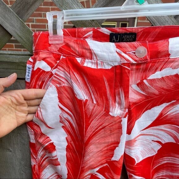 Armani Jeans White Red floral print cotton summer pants slim fit mid rise 26 - Picture 5 of 10